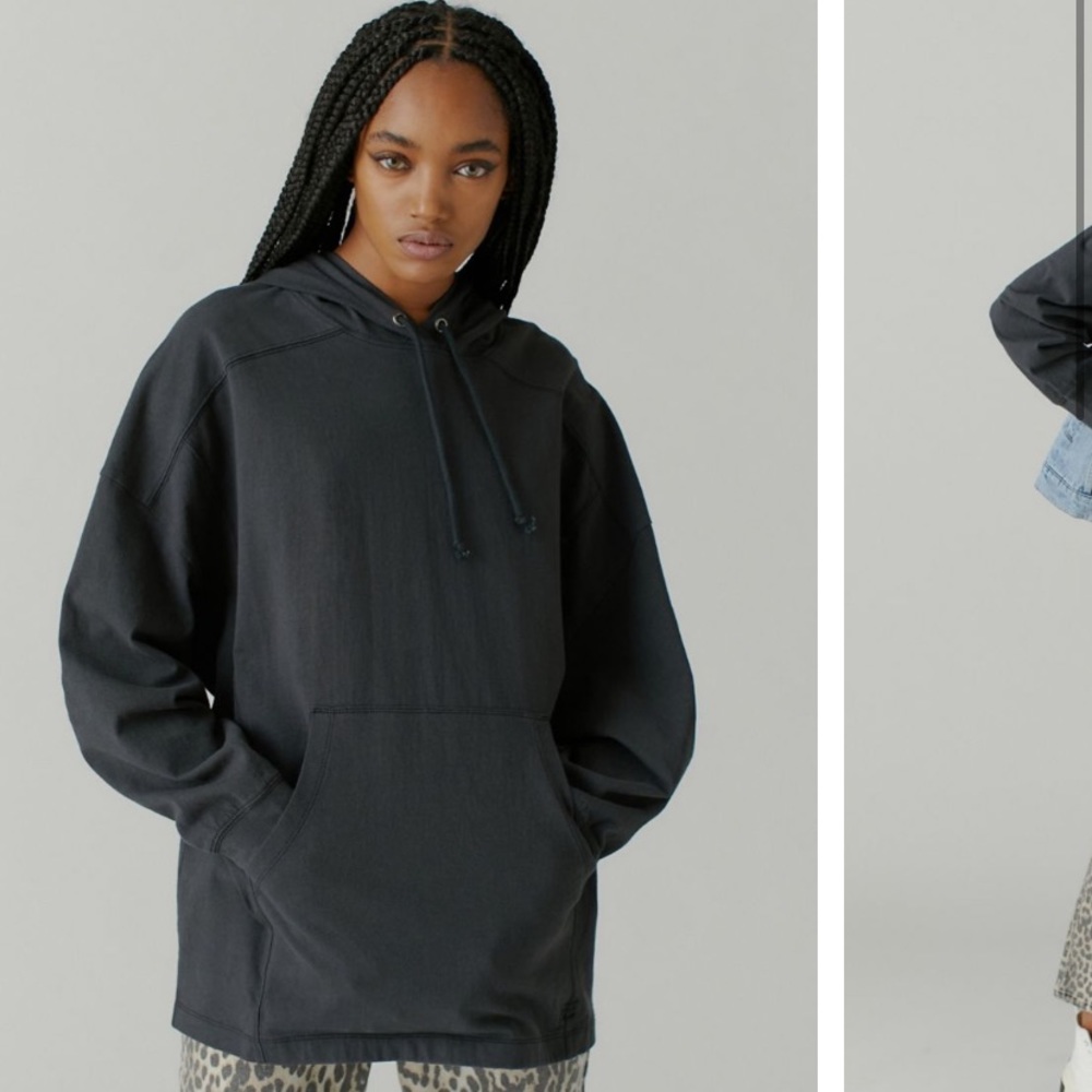 UO Joshua Hooded Long Sleeve Tee
